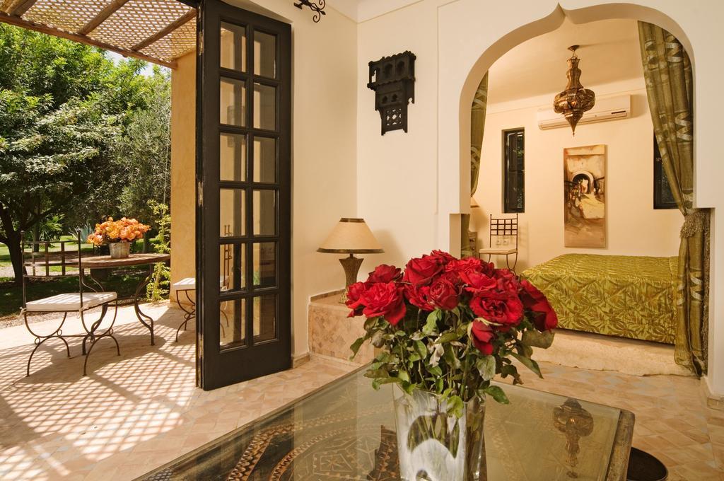 Villa Dinari Douar Caid Layadi Екстер'єр фото